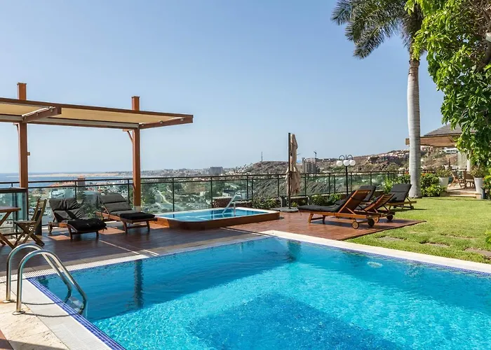 Albella Villa *